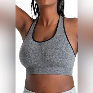 NWT Truekind Seamless Racerback Sport Bra Size Large